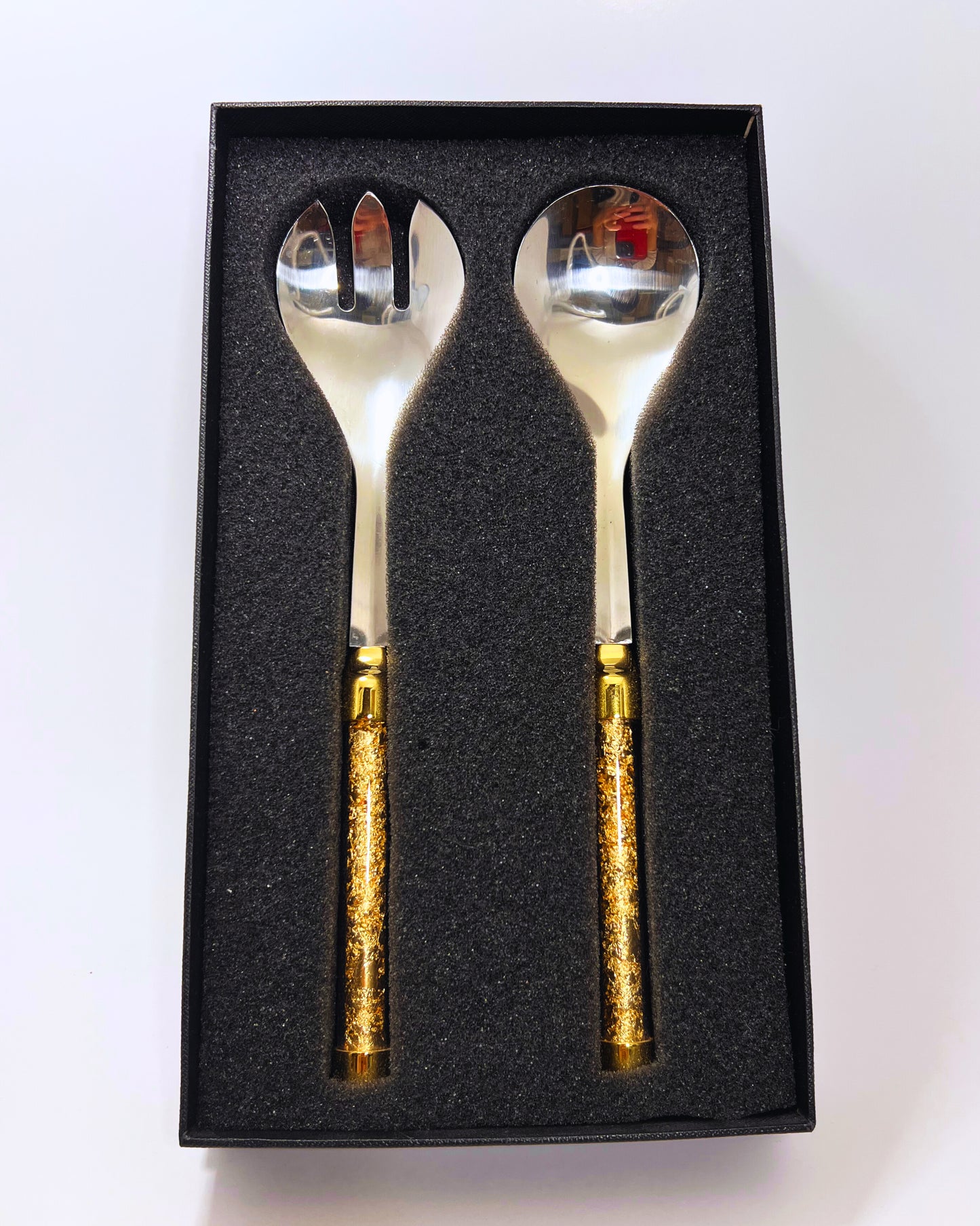 Elegant Gold Accent Serving Set